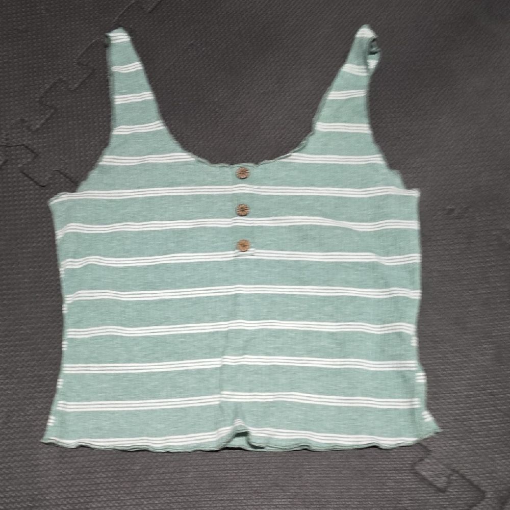 SHEIN Mint and White Patterned Top
